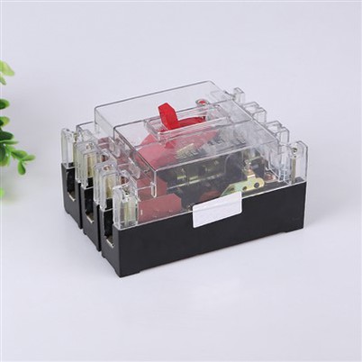 Geformtes Gehäuse CB